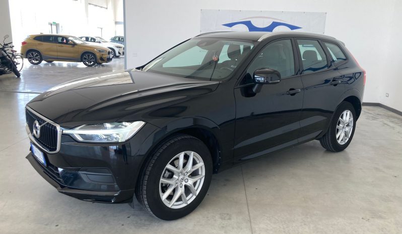 Volvo XC 60 D4 Business completo