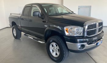 Dodge RAM 2500 4X4 5.7 LITER HEMI MAGNUM SLT HEAVY DUTY completo