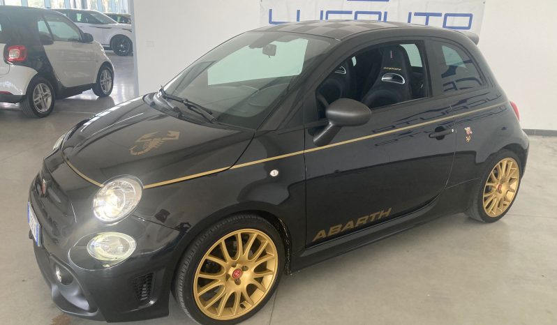 Abarth 595 1.4 Turbo T-Jet 165 CV Scorpioneoro completo