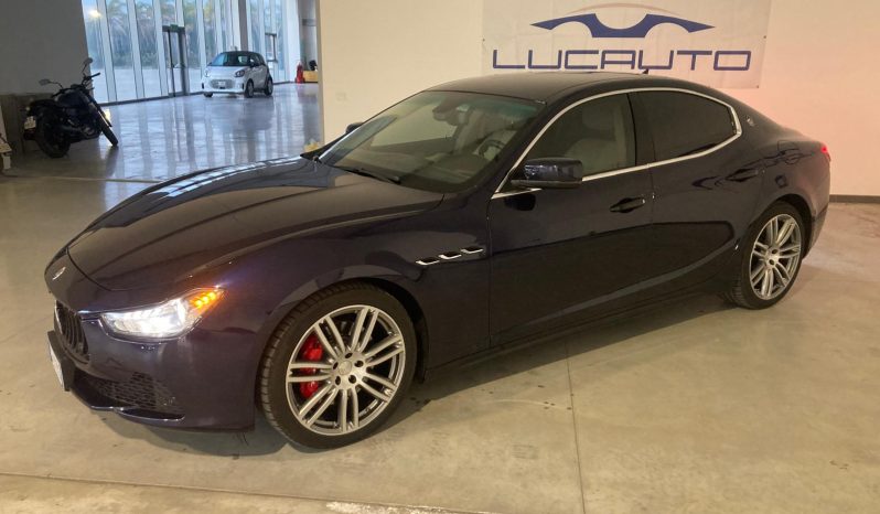 Maserati Ghibli V6 Diesel 275 CV completo